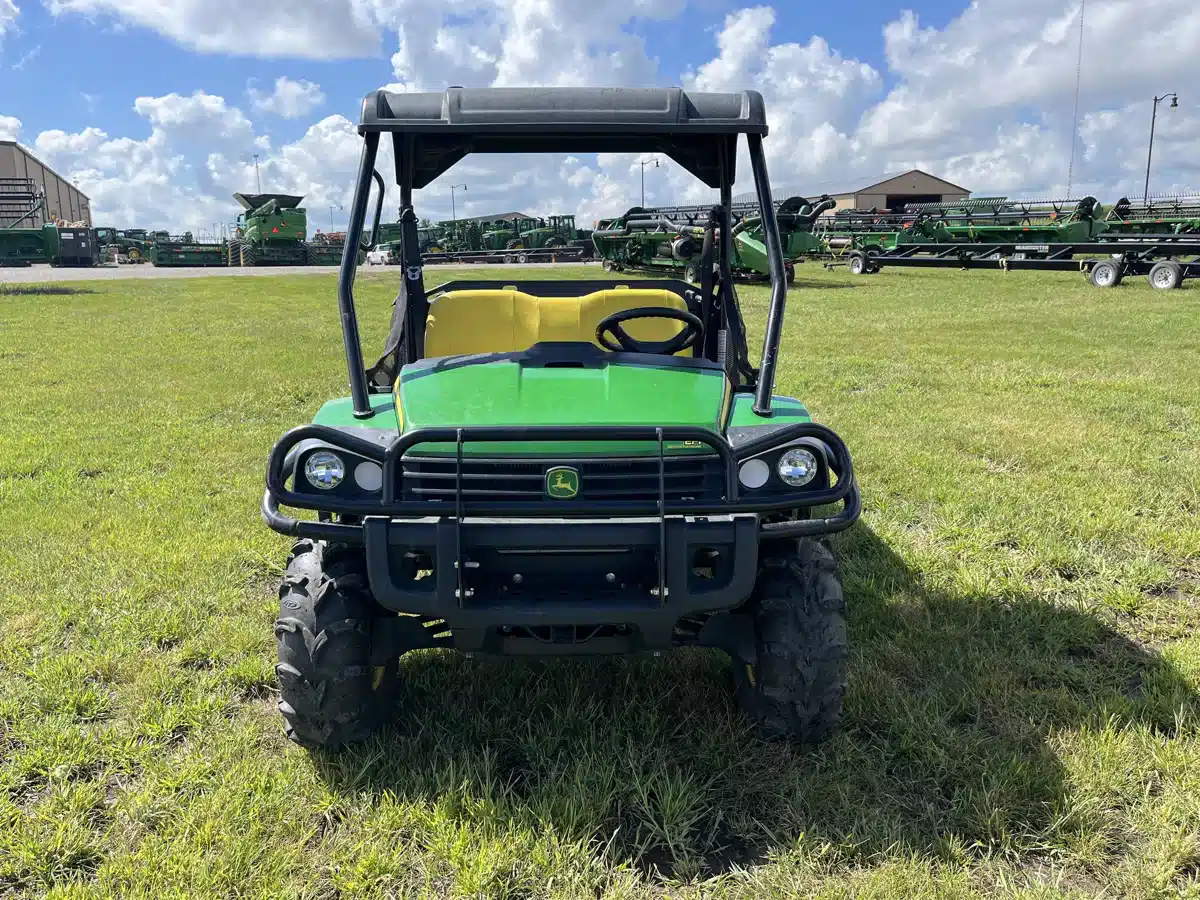 Gallery image 2 for Used 2015 John Deere XUV 825I Utility Vehicle