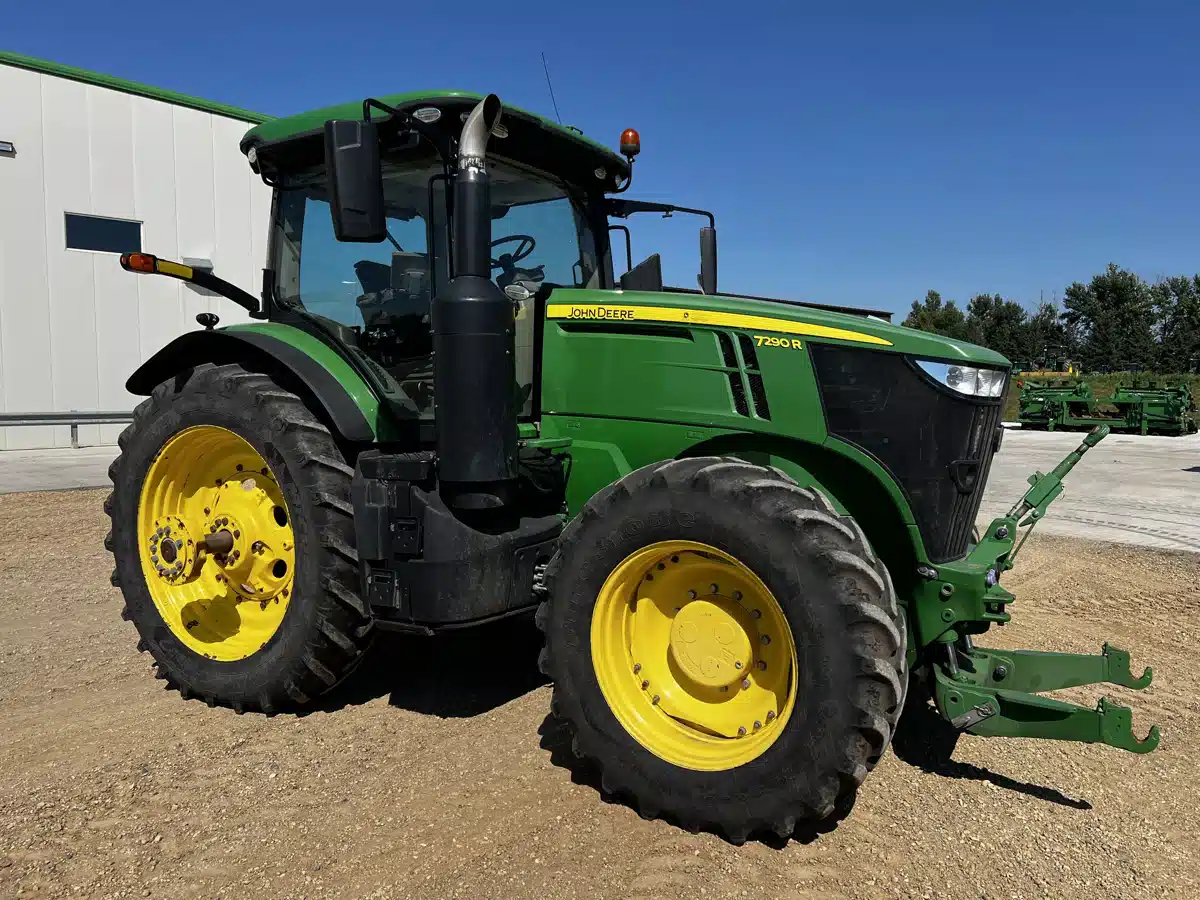 Gallery image 1 for Used 2020 John Deere 7290R Tractor