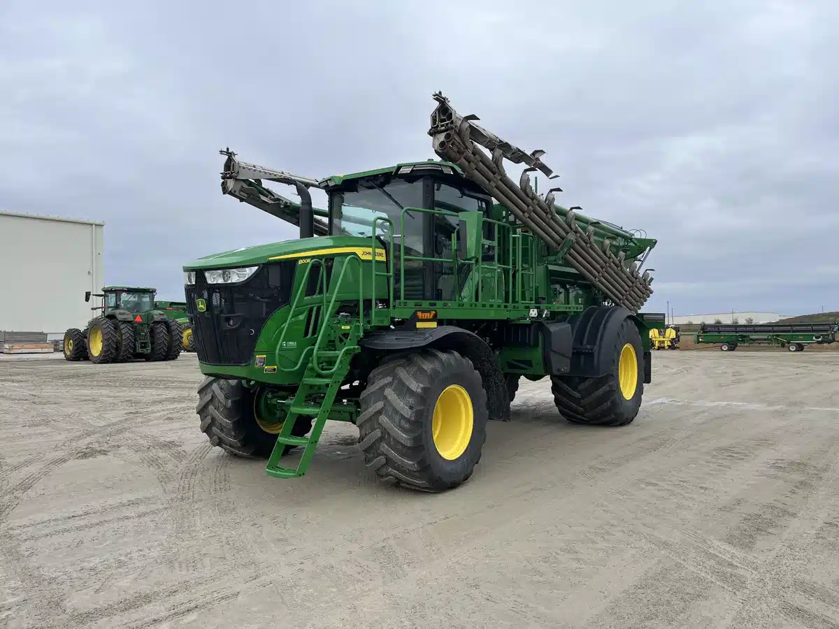 Gallery image 1 for Used 2024 John Deere 800R Anhydrous Applicator