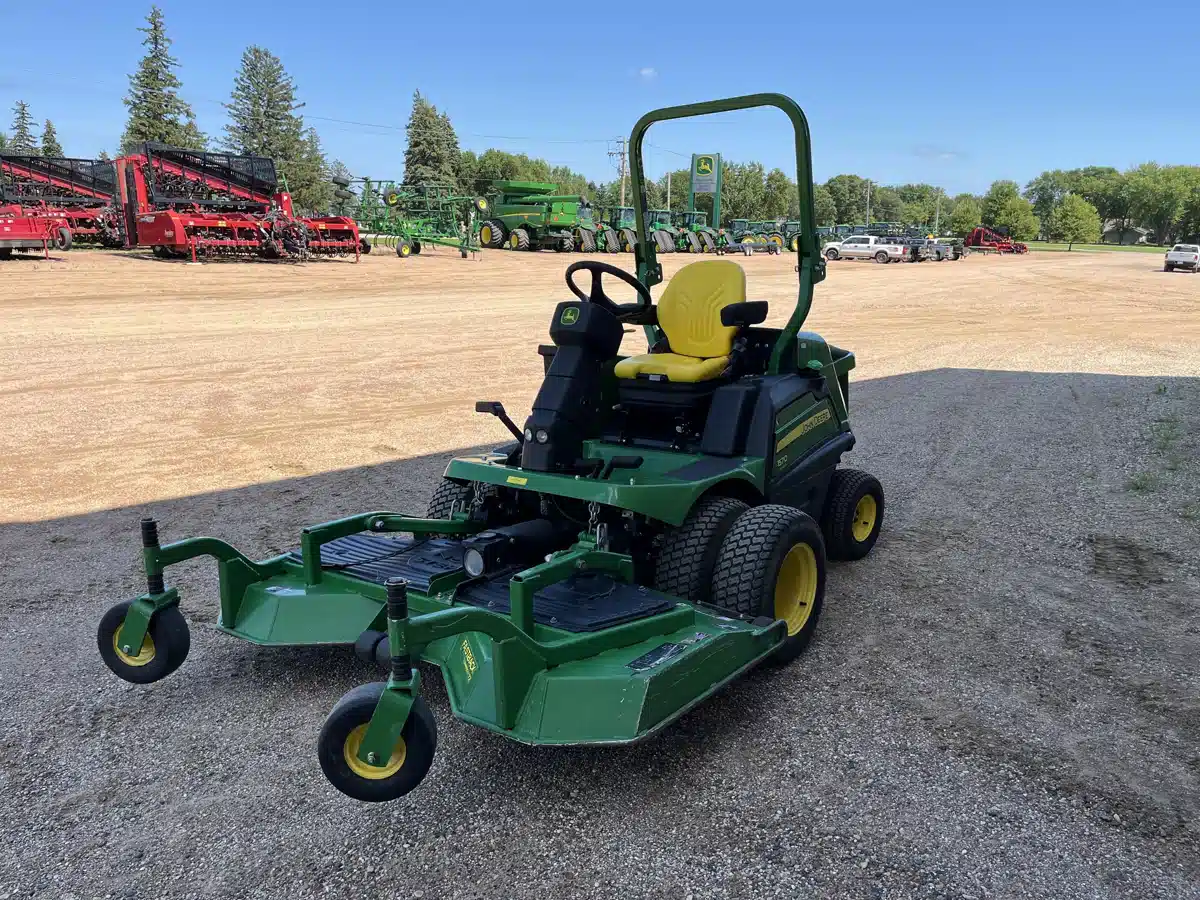 Gallery image 1 for Used 2021 John Deere 1570 Mower - Front Deck