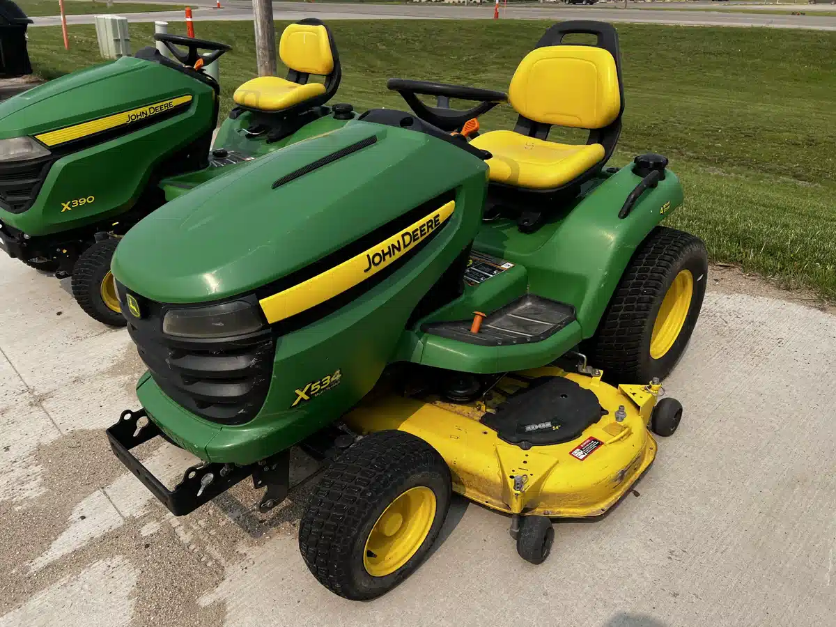 Gallery image 1 for Used 2008 John Deere X534 Lawn Tractor
