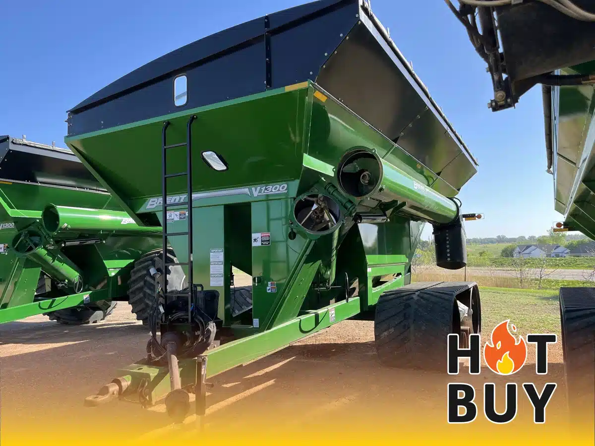 Gallery image 1 for Used 2020 Brent V1300 Grain Cart