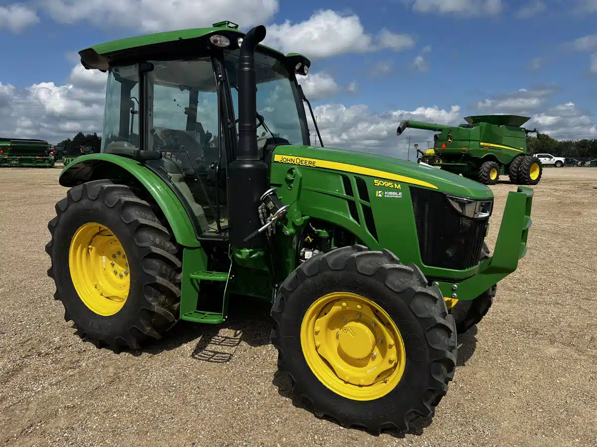 Gallery image 1 for Used 2024 John Deere 5095M Tractor