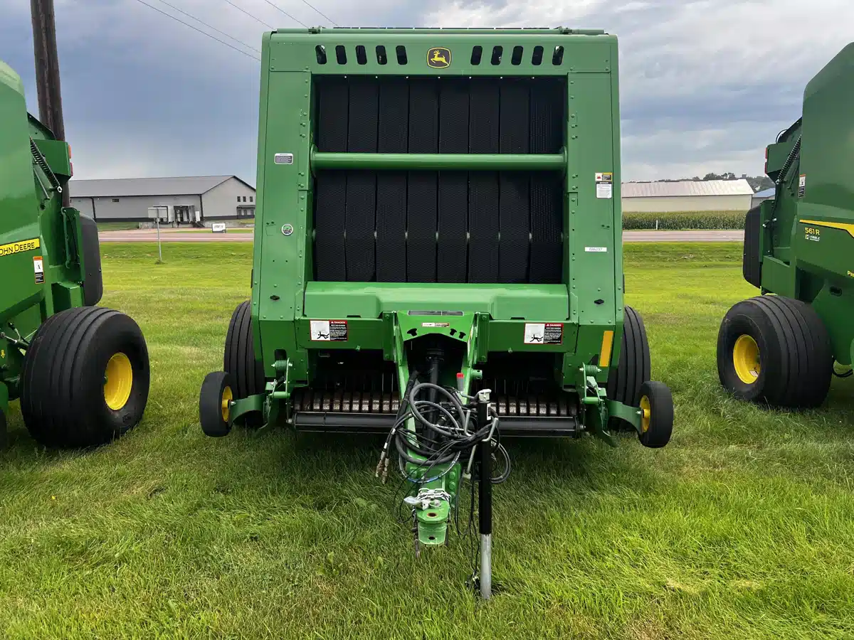 Gallery image 2 for Used 2022 John Deere 560M Round Baler