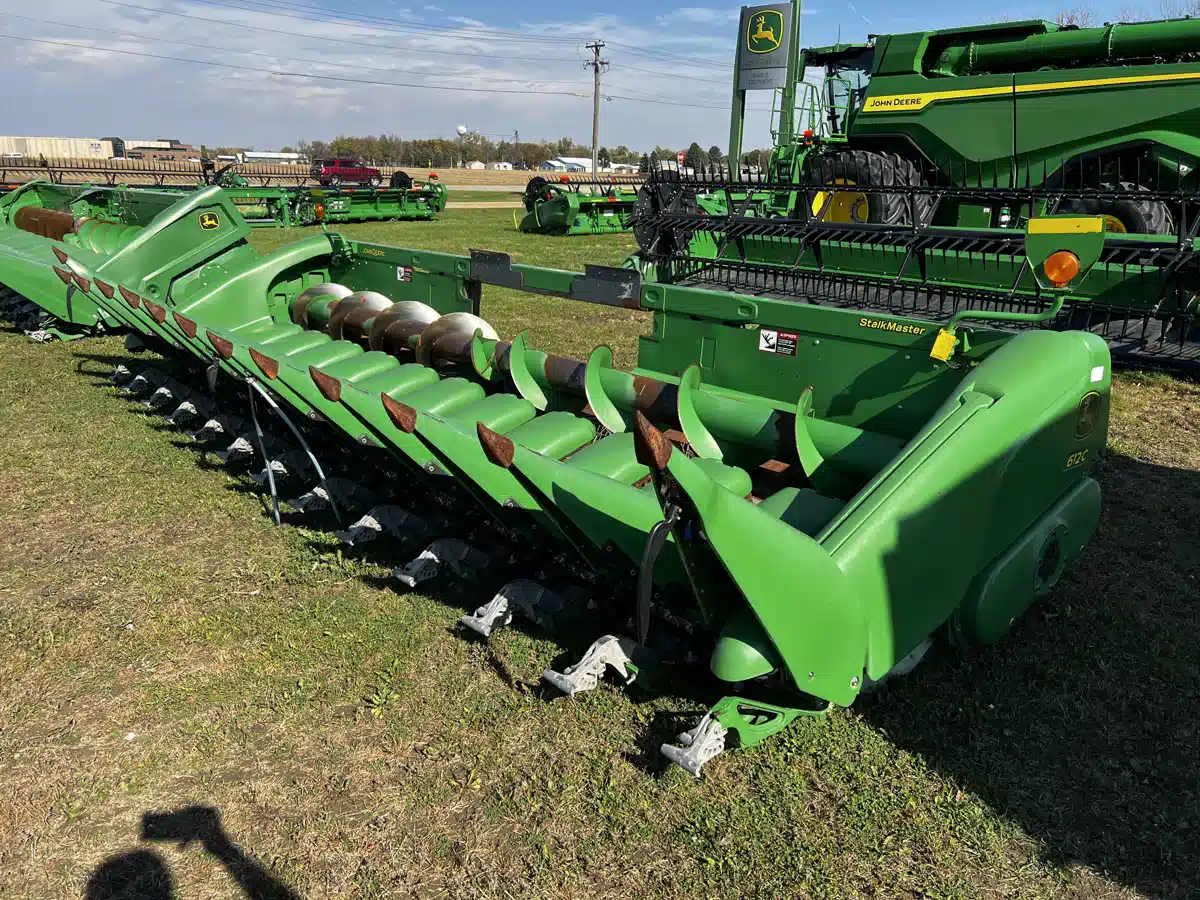 Gallery image 1 for Used 2014 John Deere 612C Header - Row Crop