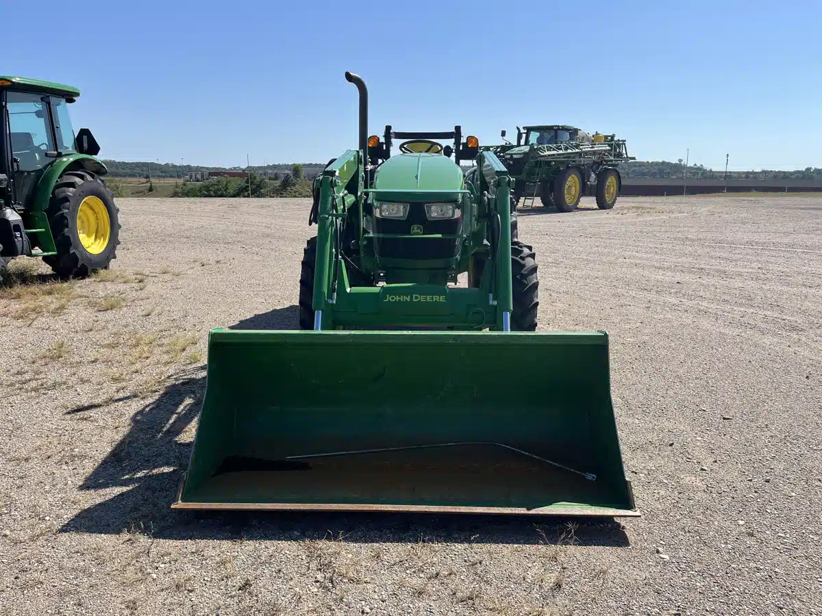 Gallery image 2 for Used 2019 John Deere 5065E Tractor