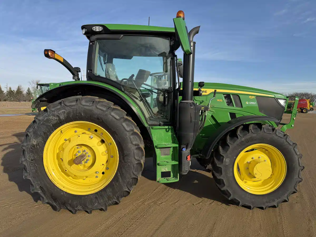 Gallery image 2 for 2023 John Deere 6R 165 Tractor