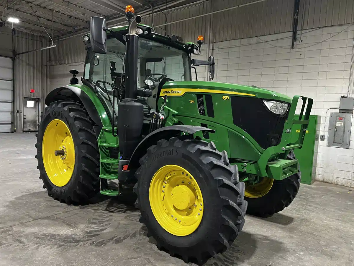 Gallery image 1 for 2025 John Deere 6R 175 Tractor