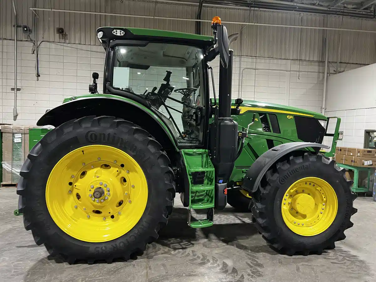 Gallery image 2 for 2025 John Deere 6R 175 Tractor