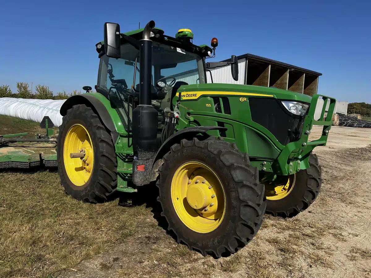 Gallery image 1 for 2025 John Deere 6R 155 Tractor