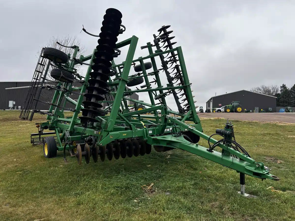 Used 2012 John Deere 2310 Mulch Finisher