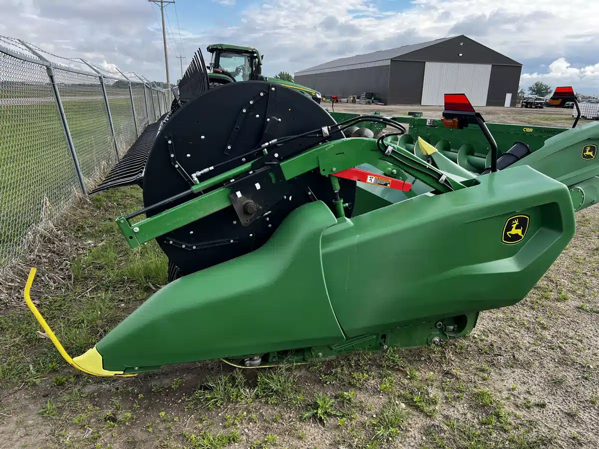 Gallery image 2 for 2023 John Deere RD45F Header - Flex