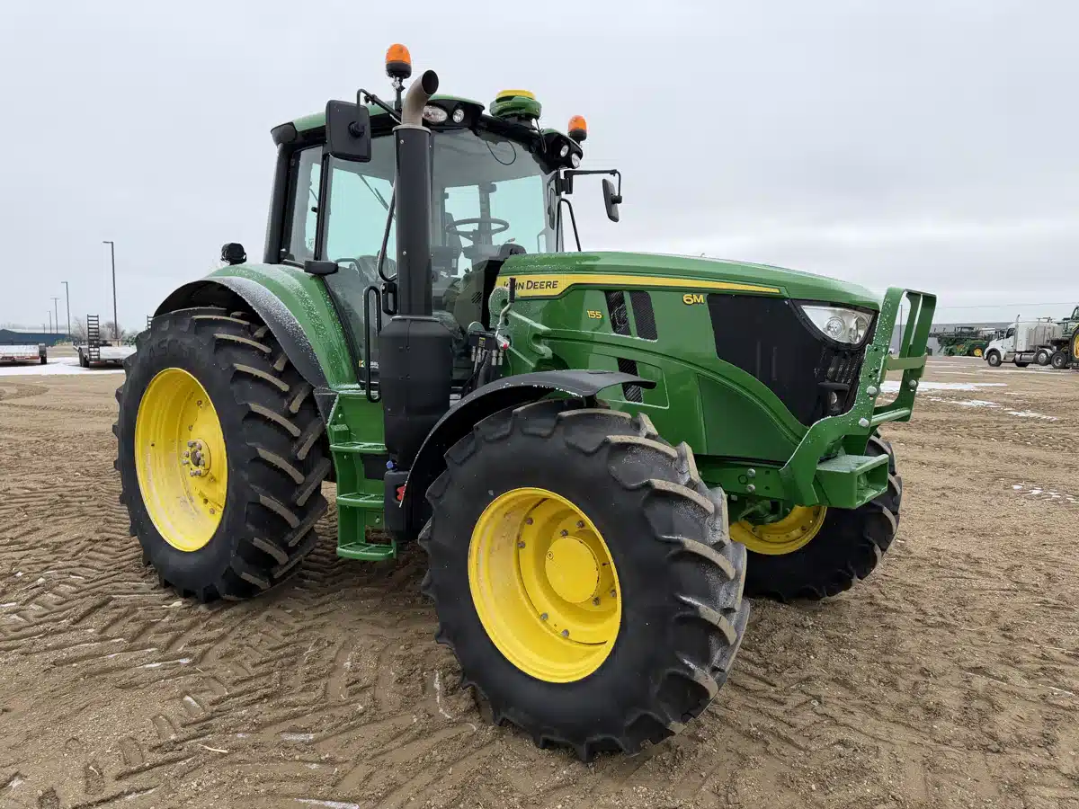 Gallery image 1 for 2025 John Deere 6155M Tractor