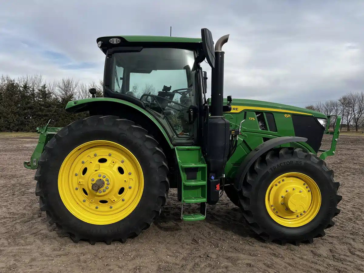 Gallery image 2 for 2025 John Deere 6R 175 Tractor