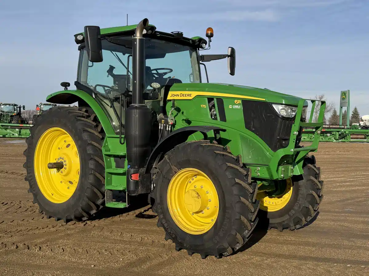 Gallery image 1 for 2025 John Deere 6R 175 Tractor