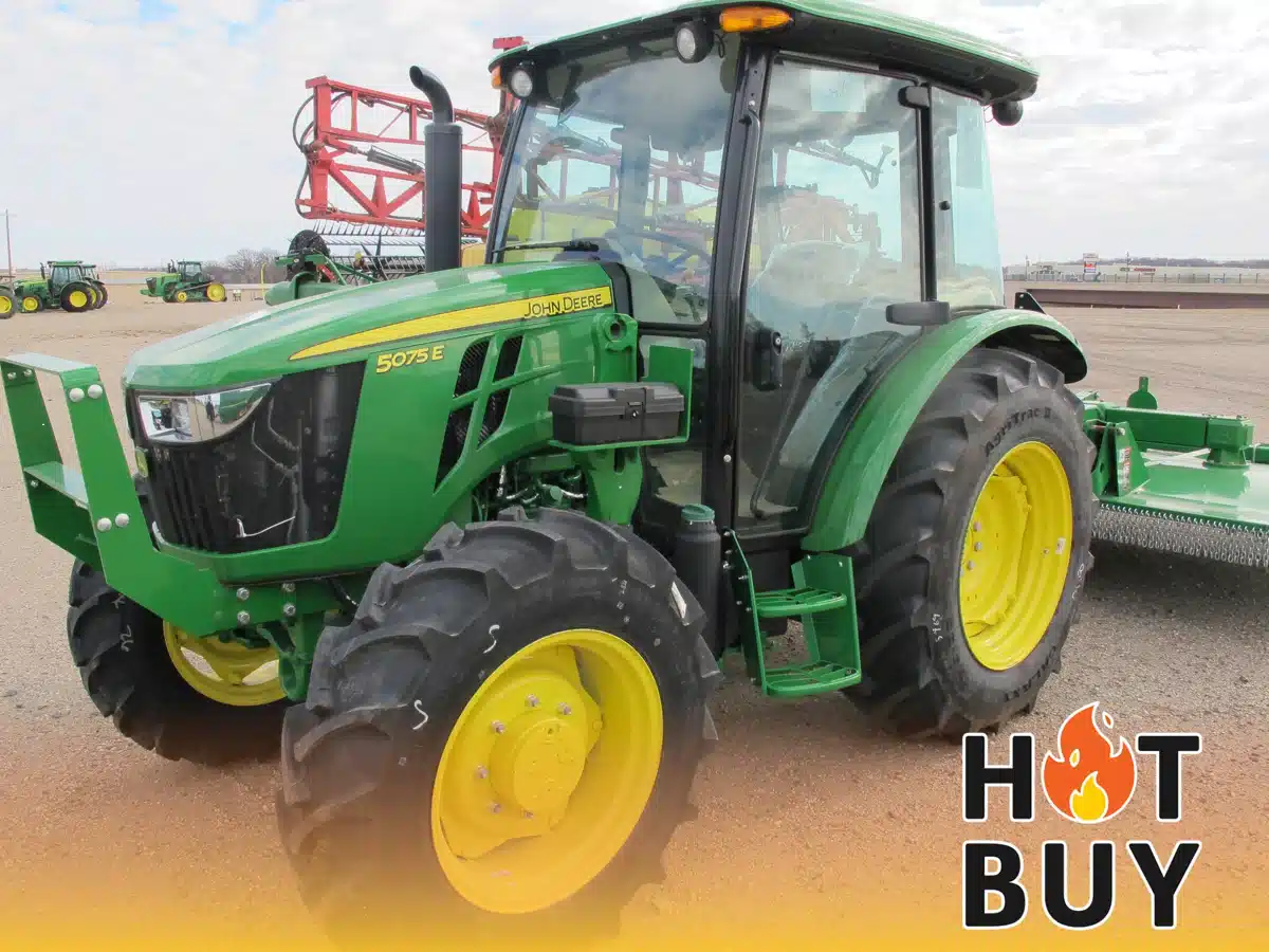 Gallery image 1 for 2025 John Deere 5075E Tractor