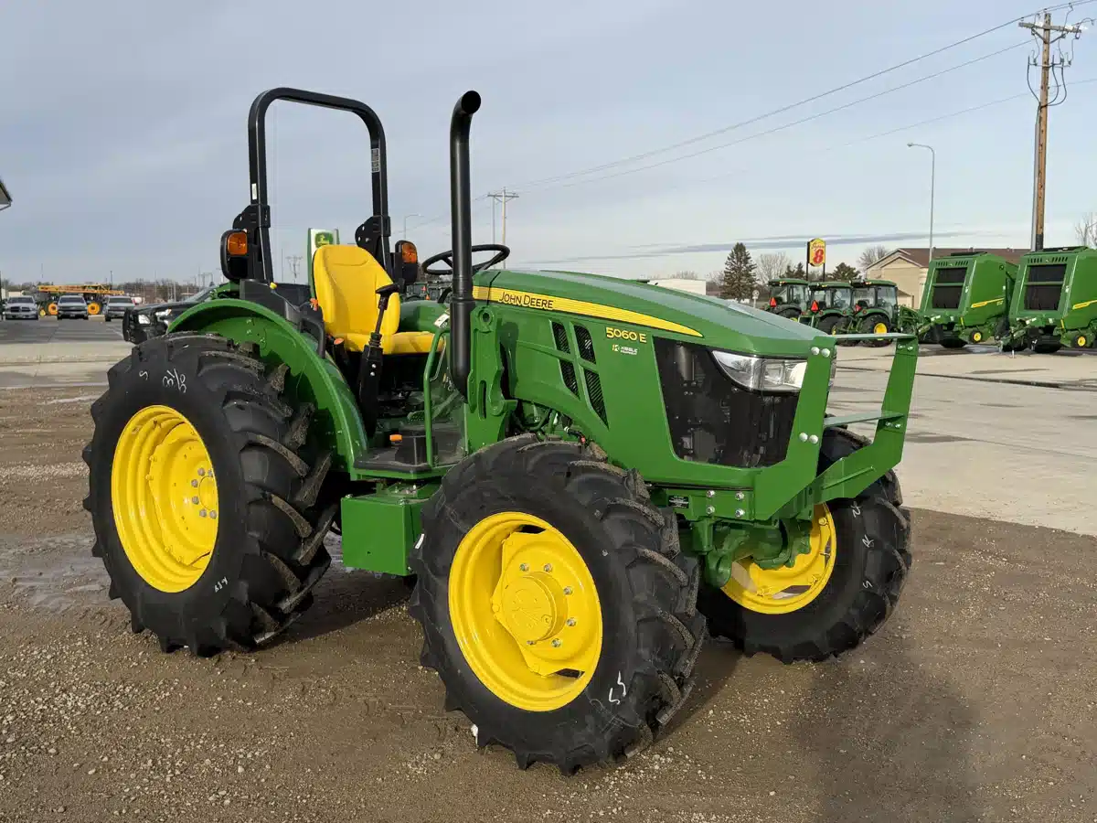 Gallery image 1 for 2025 John Deere 5060E Tractor