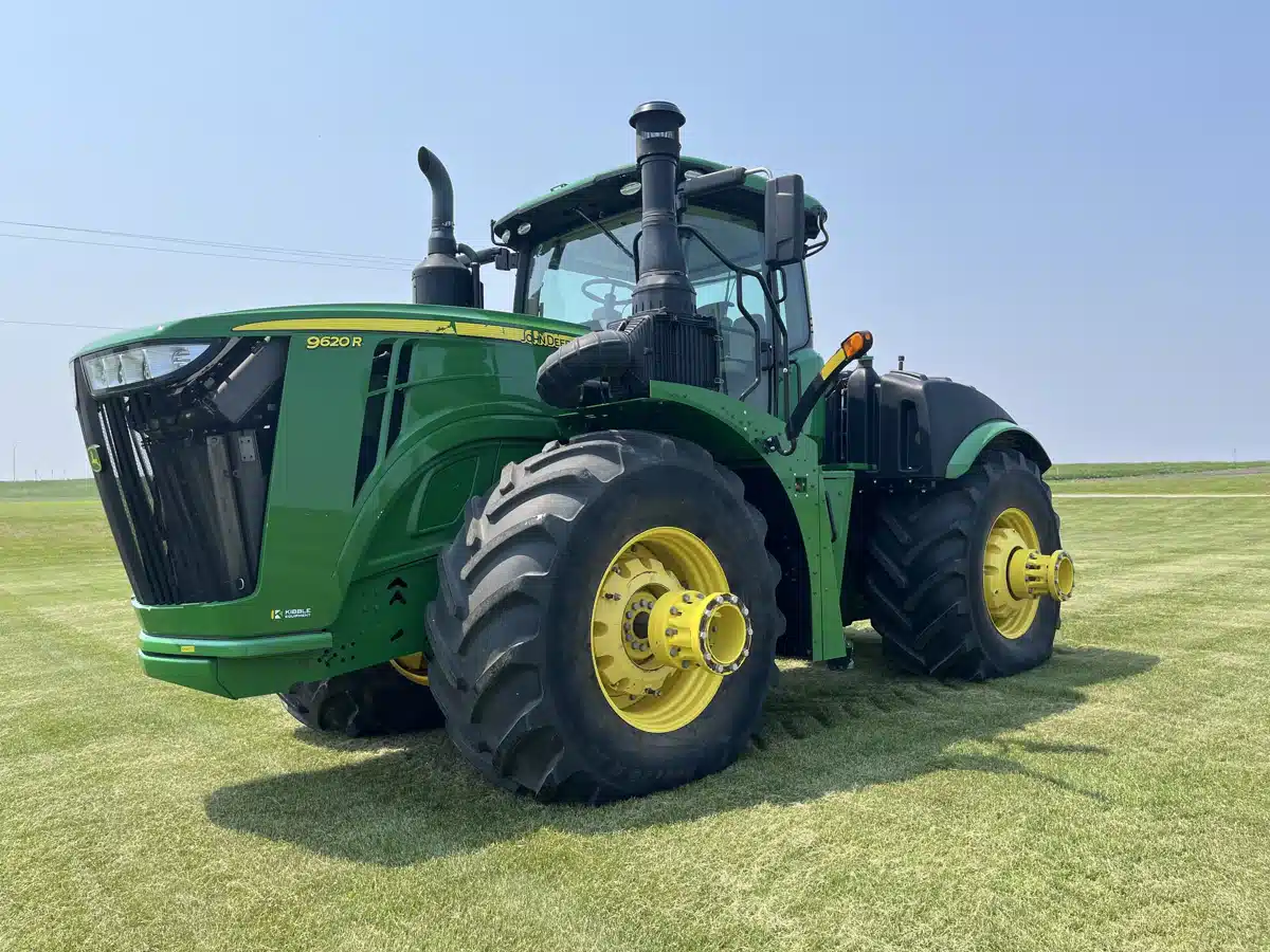 Gallery image 1 for 2021 John Deere 9620R Tractor
