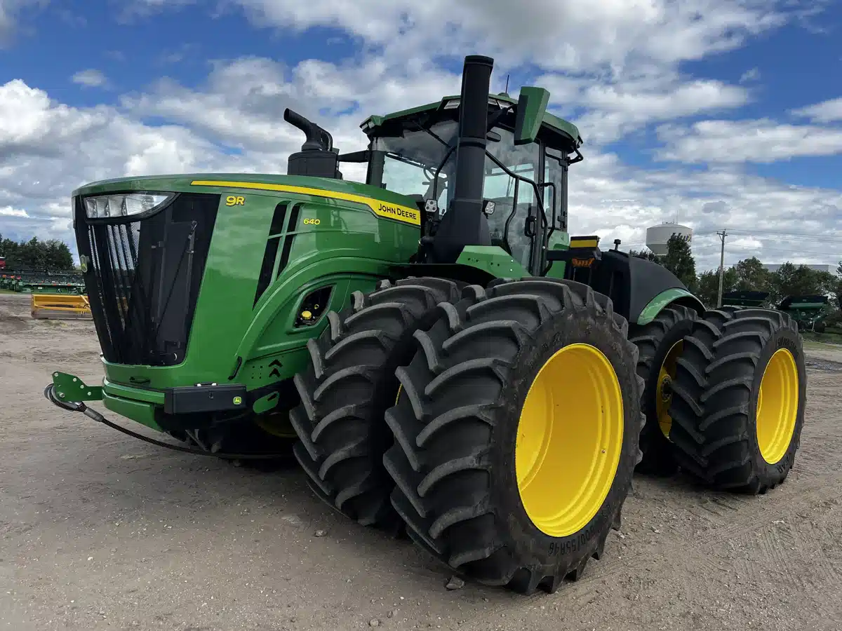 Gallery image 1 for 2024 John Deere 9R 640 Tractor