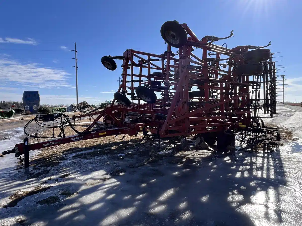 Gallery image 1 for 2018 Case IH 255 Cultivator