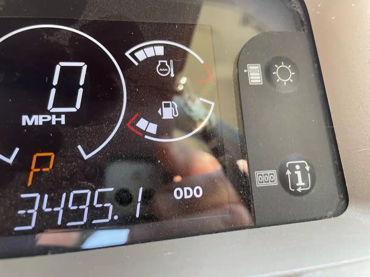 Gallery image 2 for 2023 John Deere XUV 835R Utility Vehicle