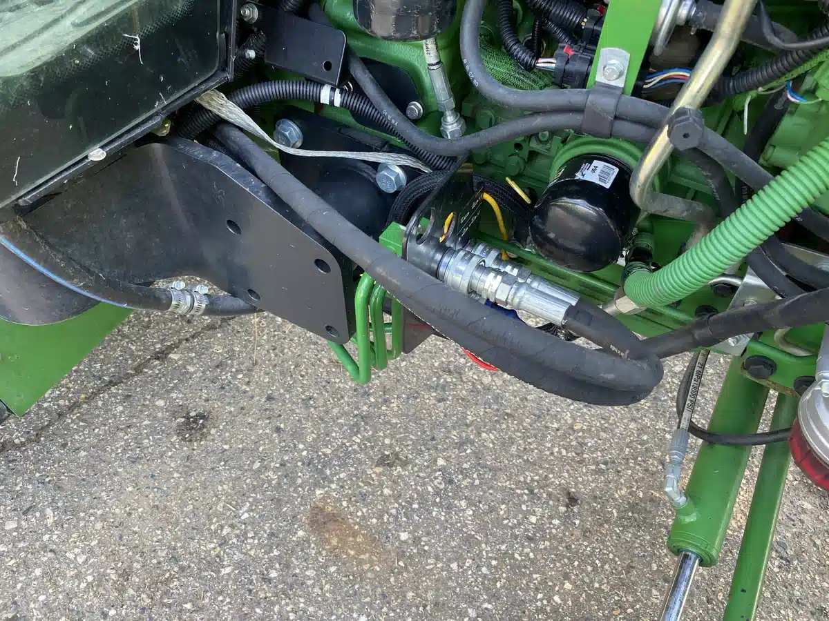 Gallery image 2 for 2019 John Deere 4066R Tractor