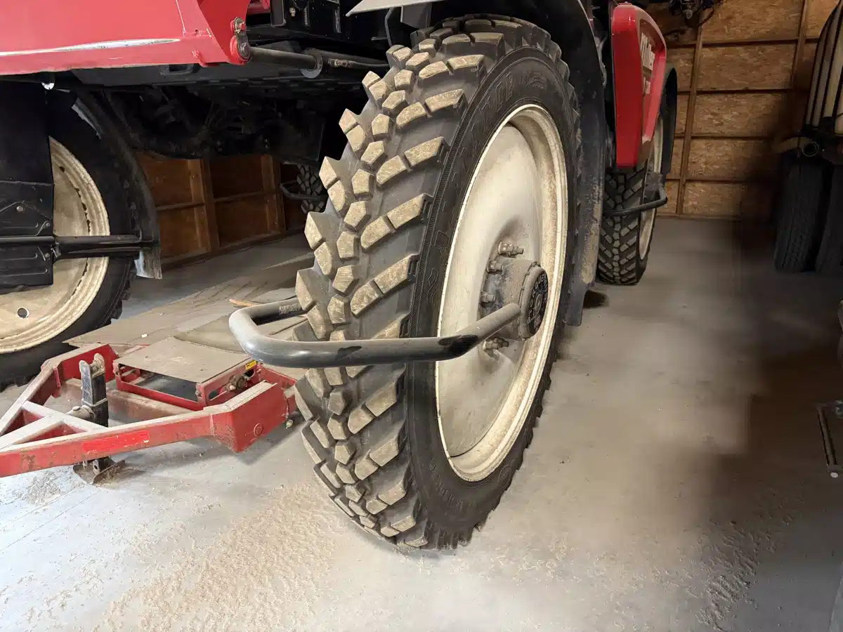 Gallery image 2 for 2018 Miller NITRO 7310 Sprayer - Self Propelled