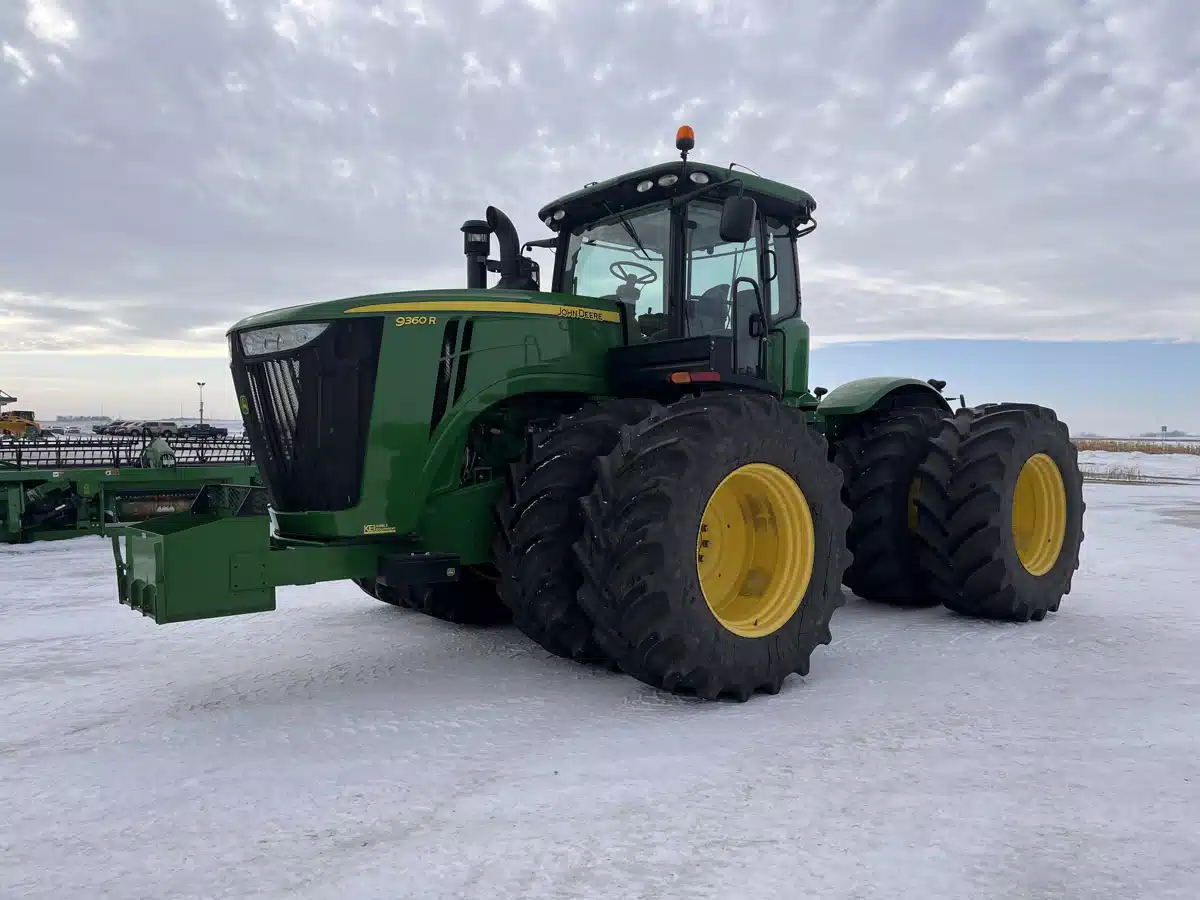 Gallery image 1 for 2014 John Deere 9360R Tractor