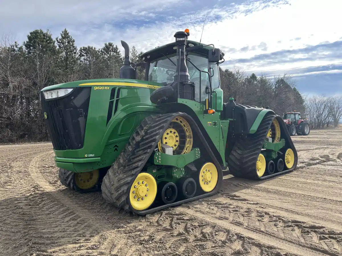 Photo de la Galerie 1 pour 2016 John Deere 9620RX Tracteur