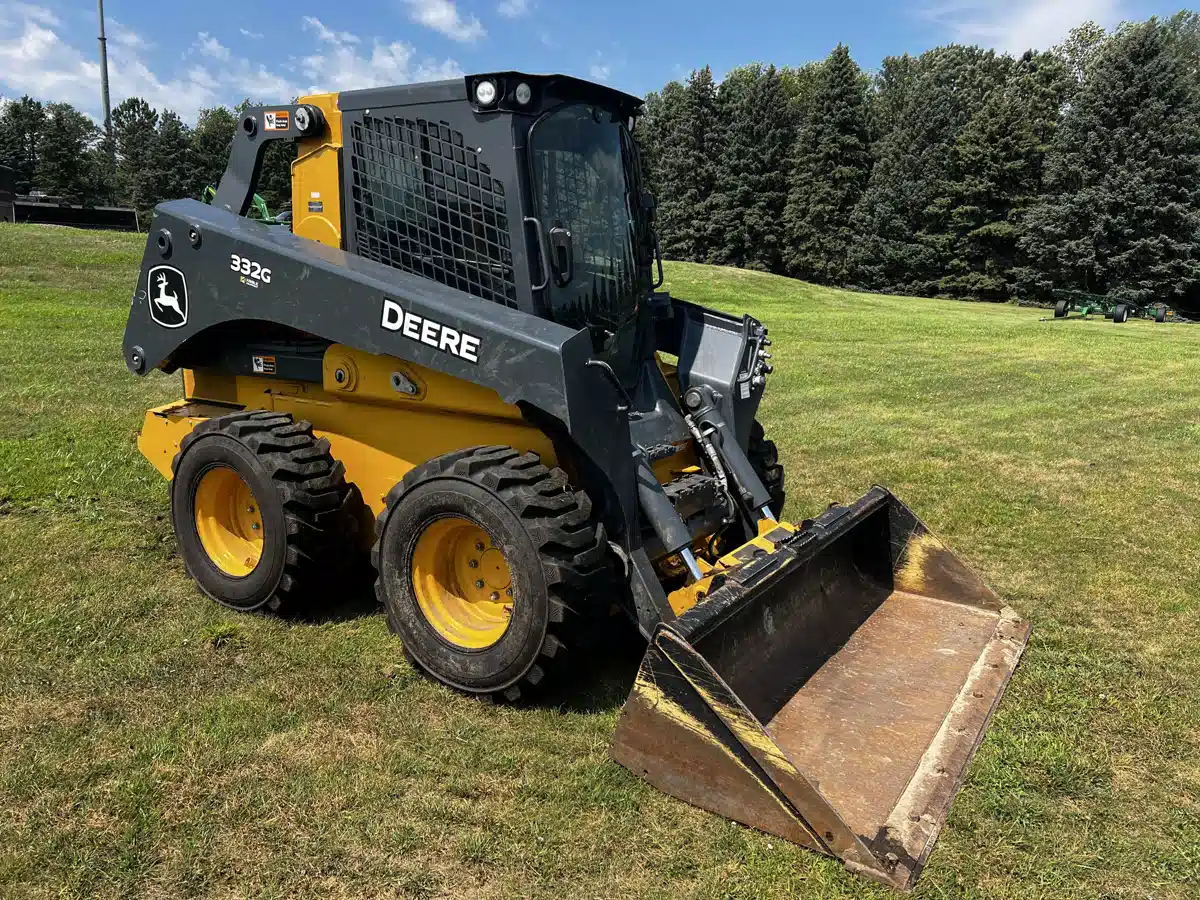 Gallery image 1 for 2020 John Deere 332G Skid Steer