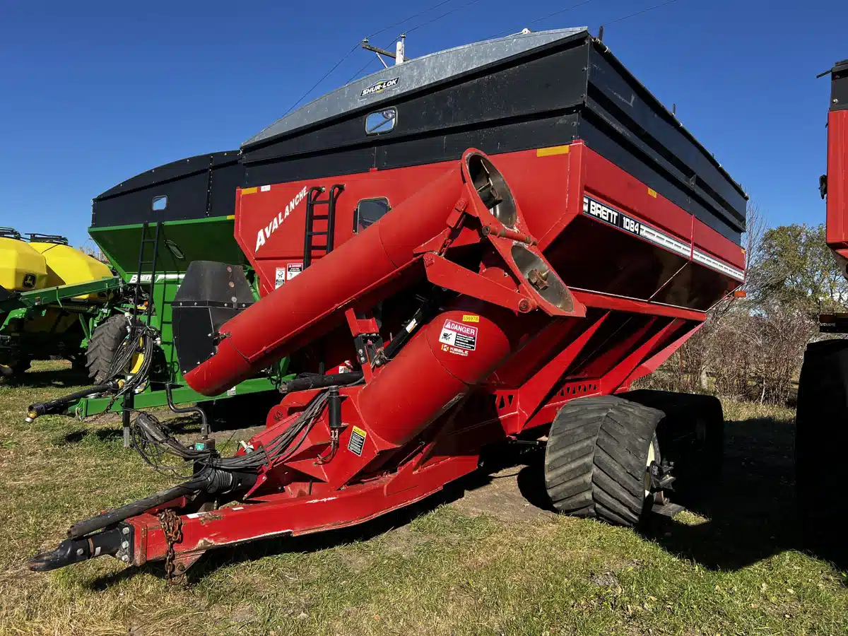 Gallery image 1 for 2003 Brent 1084 Grain Cart