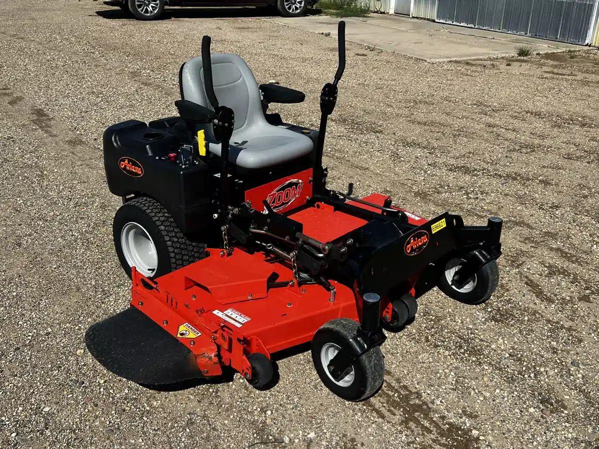 2009 Ariens Max Zoom 60 Mower - Zero Turn