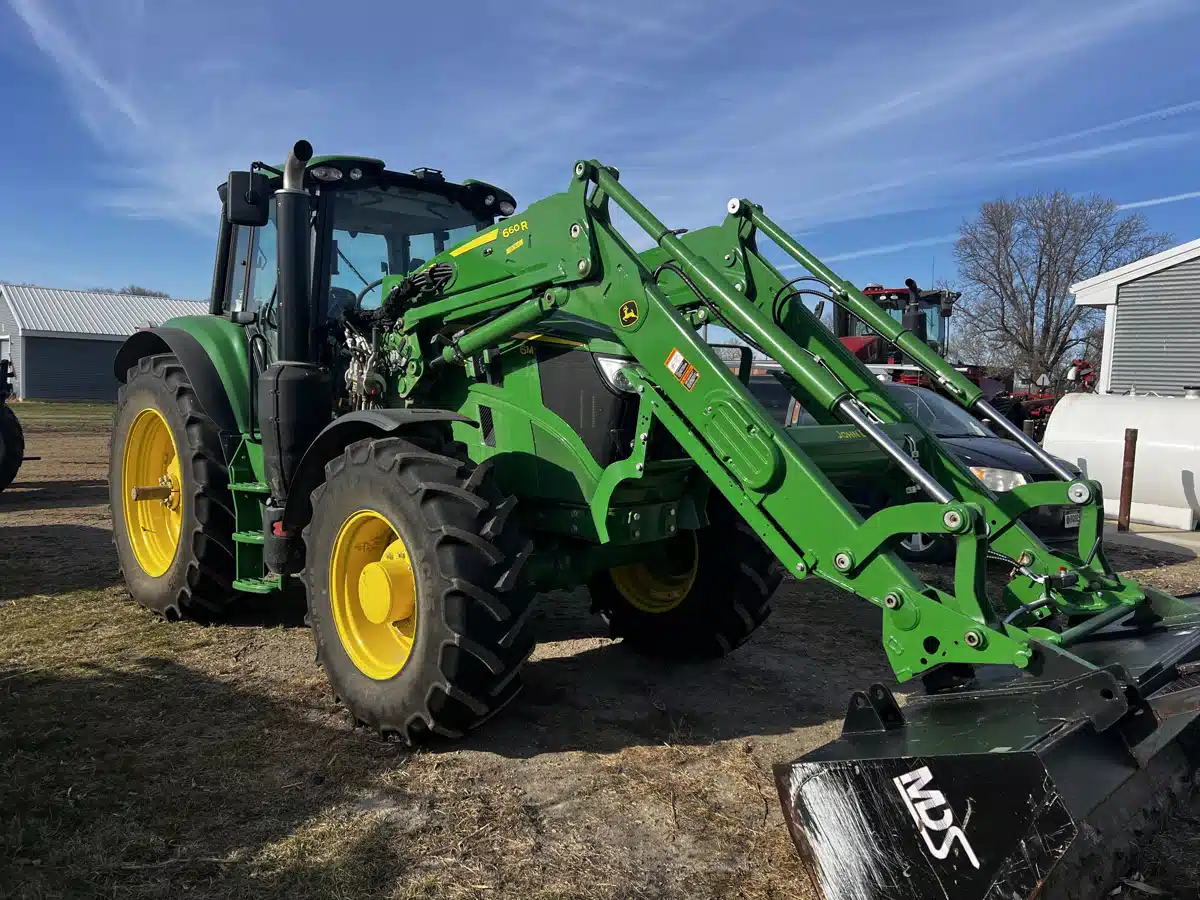 Gallery image 1 for 2025 John Deere 6M 165 Tractor
