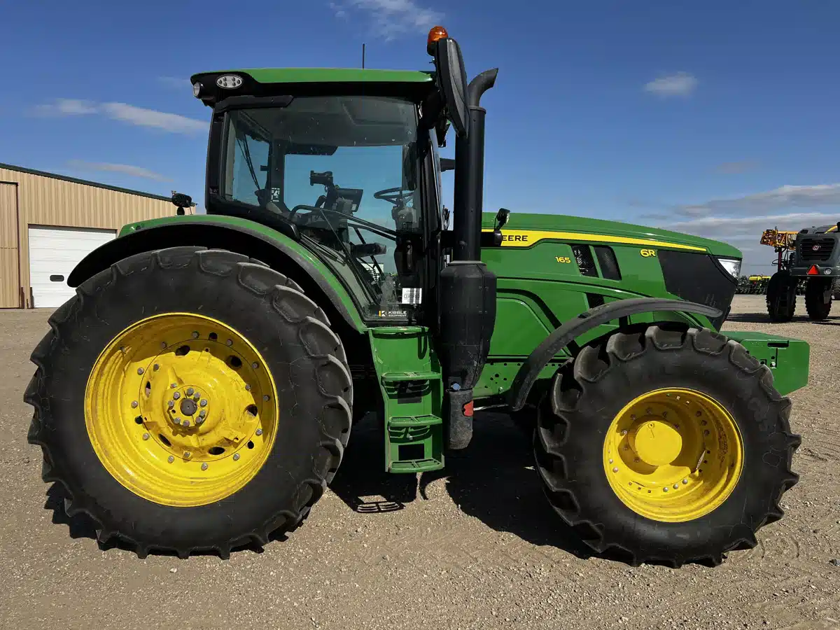 Gallery image 2 for 2024 John Deere 6R 165 Tractor