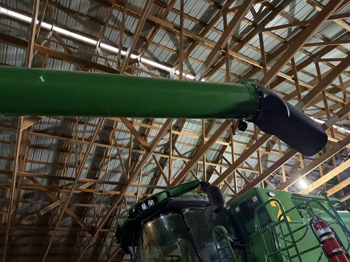 Gallery image 2 for 2024 John Deere S780 Combine