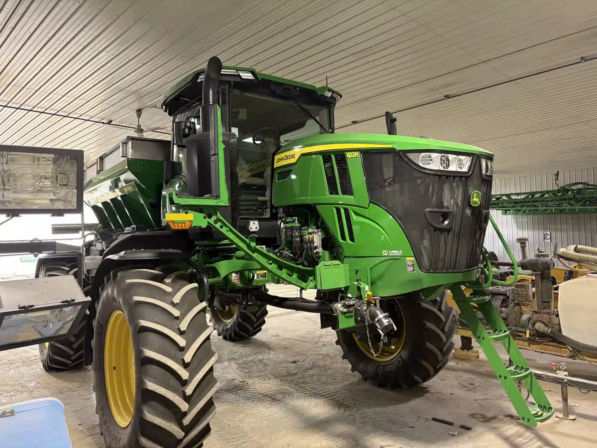 Gallery image 1 for 2024 John Deere 412R Sprayer - Self Propelled
