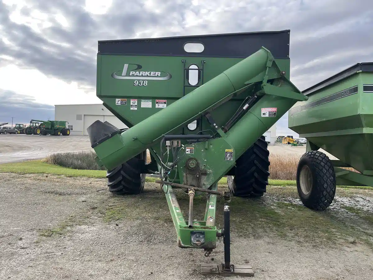Gallery image 2 for Parker 938 Grain Cart