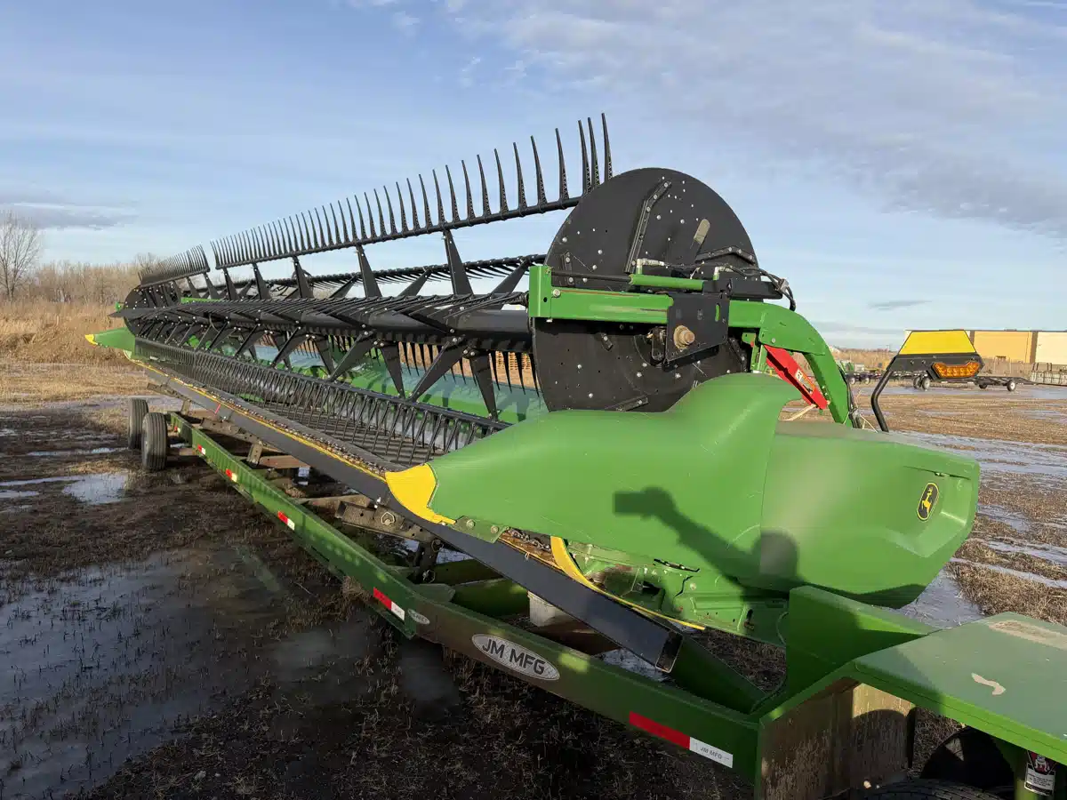 Gallery image 1 for 2022 John Deere RD45F Header - Flex
