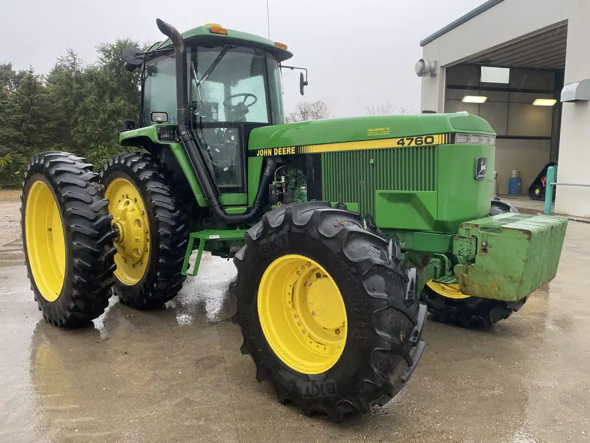 Gallery image 1 for 1992 John Deere 4760 Tractor
