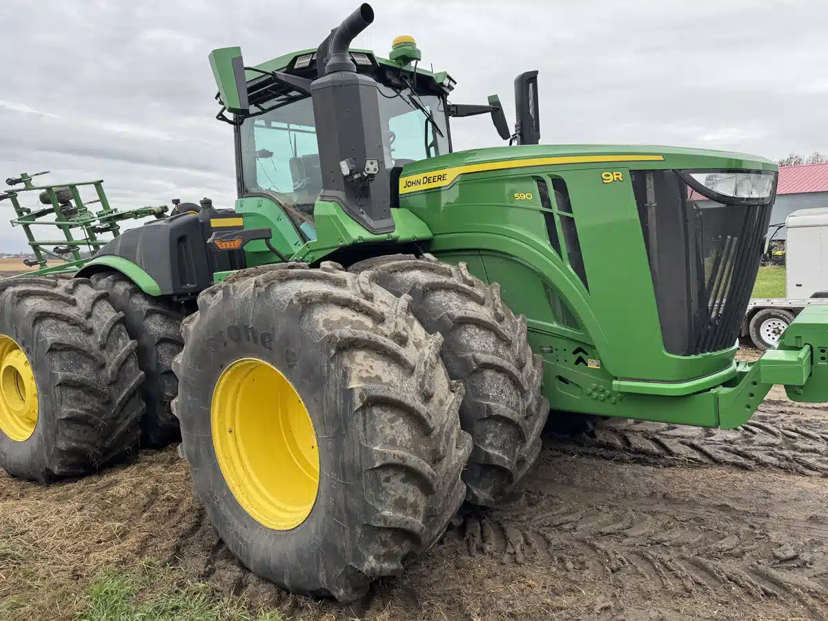 Gallery image 1 for 2023 John Deere 9R 590 Tractor