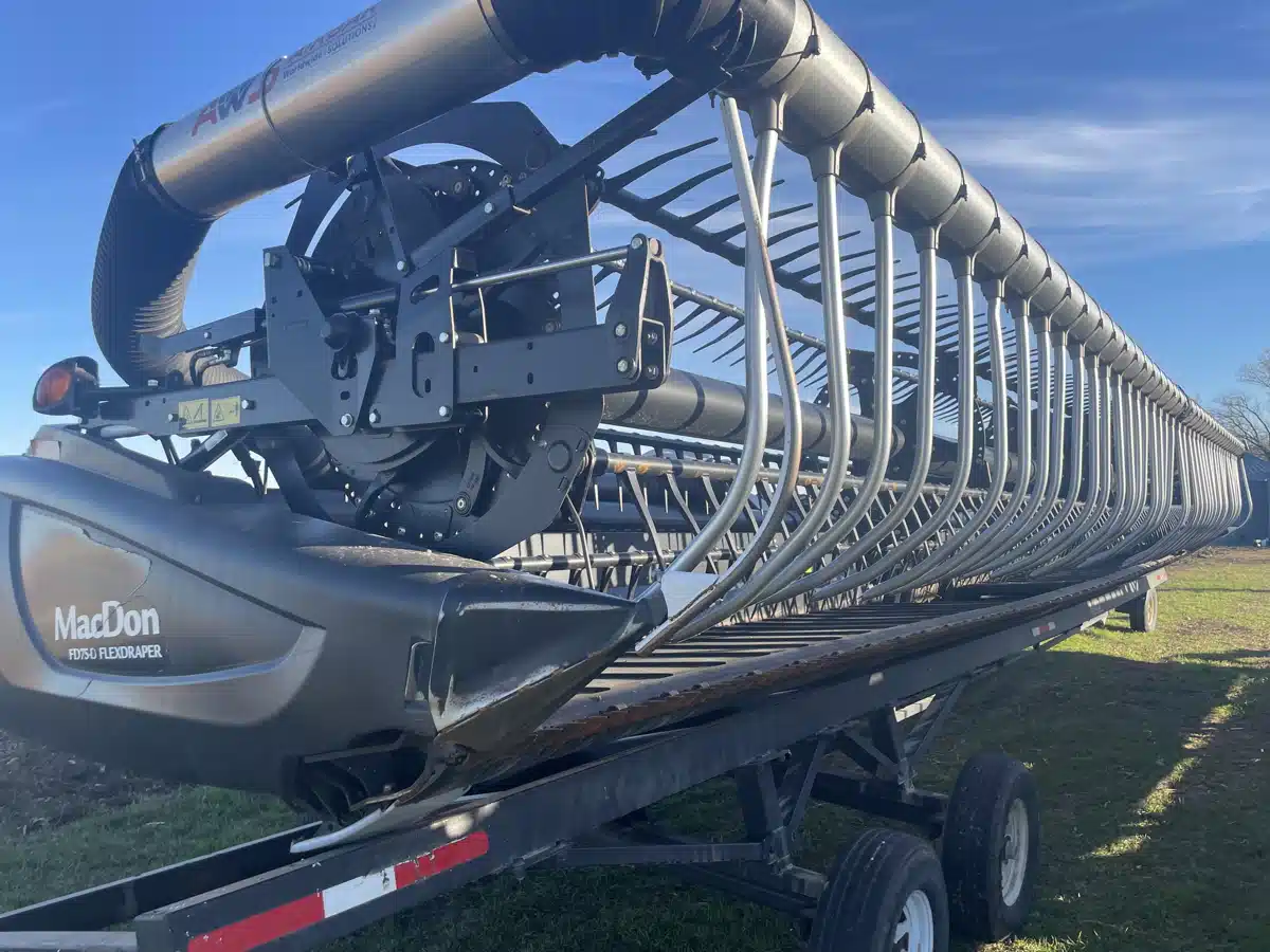 Gallery image 1 for 2017 MacDon FD75 Header - Flex Draper