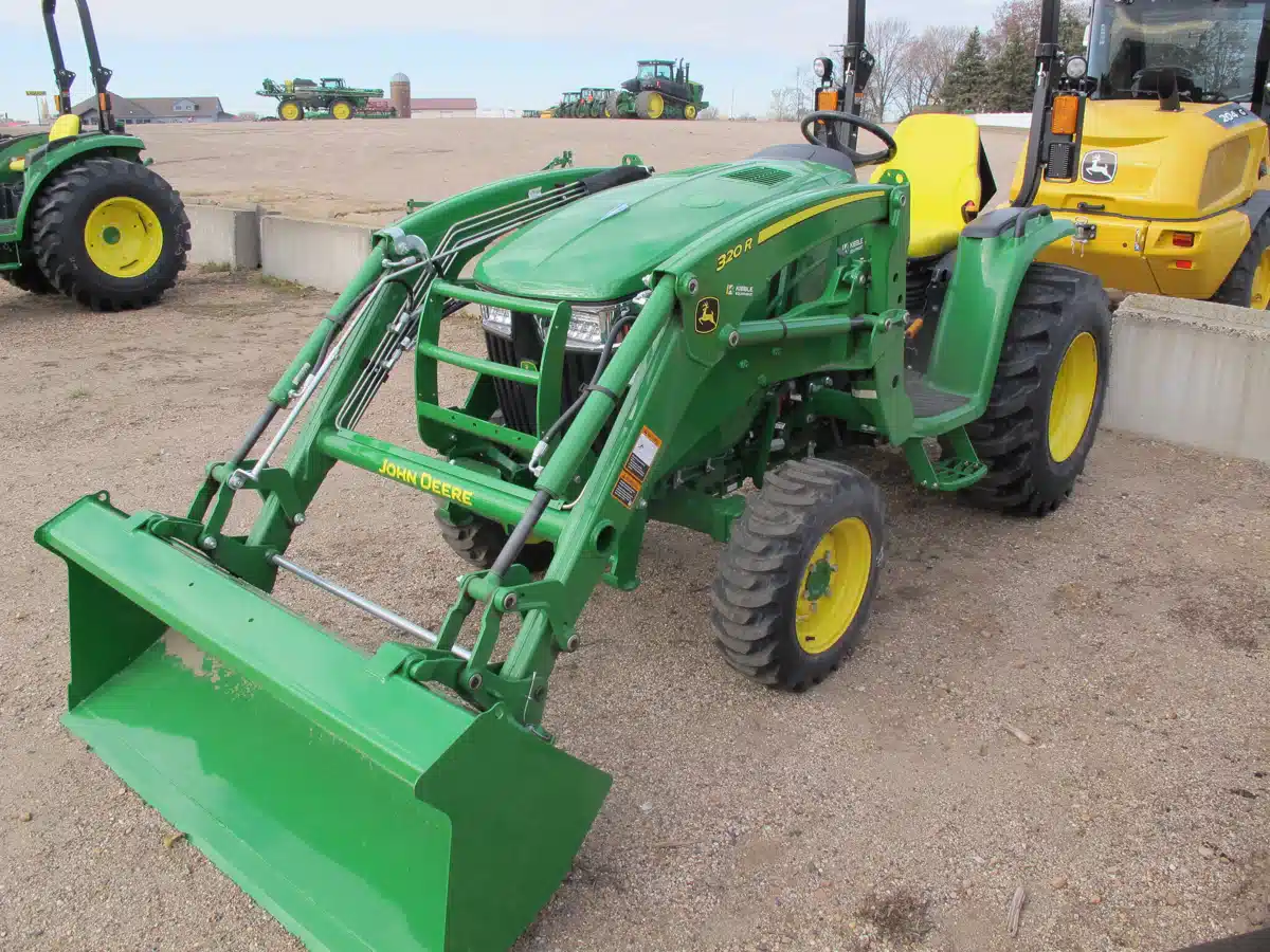 Gallery image 2 for 2025 John Deere 3046R Tractor