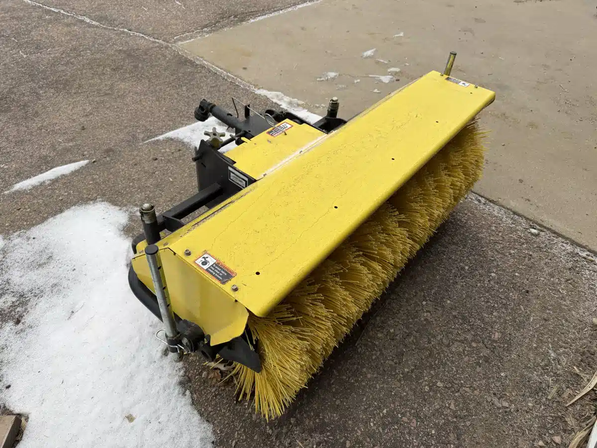 Gallery image 1 for 2018 John Deere 52 in Quick Hitch Broom Attachment