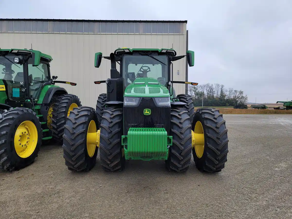 Gallery image 2 for 2025 John Deere 8R 410 Tractor