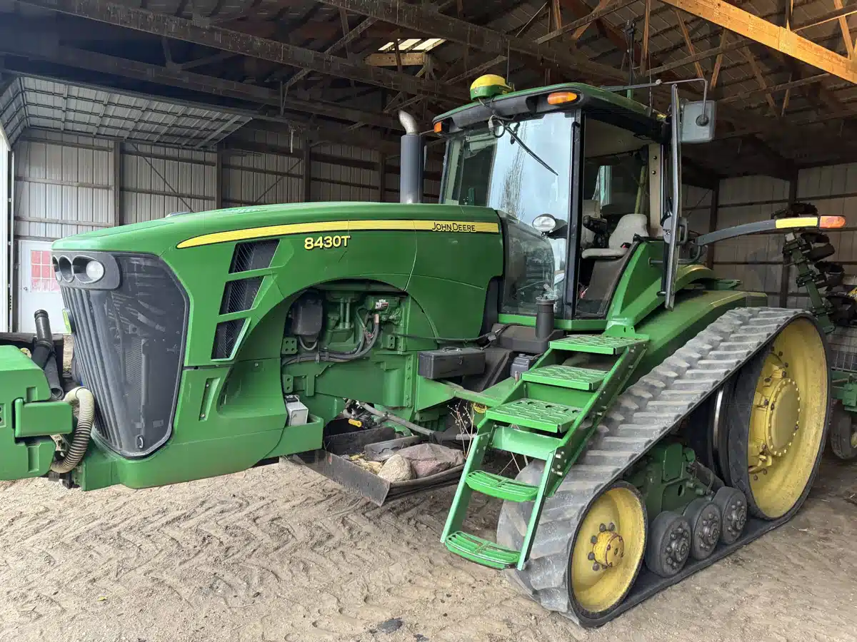 Gallery image 1 for 2006 John Deere 8430T Tractor