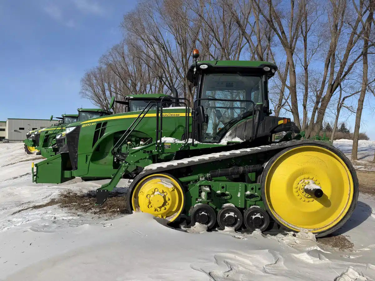 Gallery image 2 for 2014 John Deere 8370RT Tractor