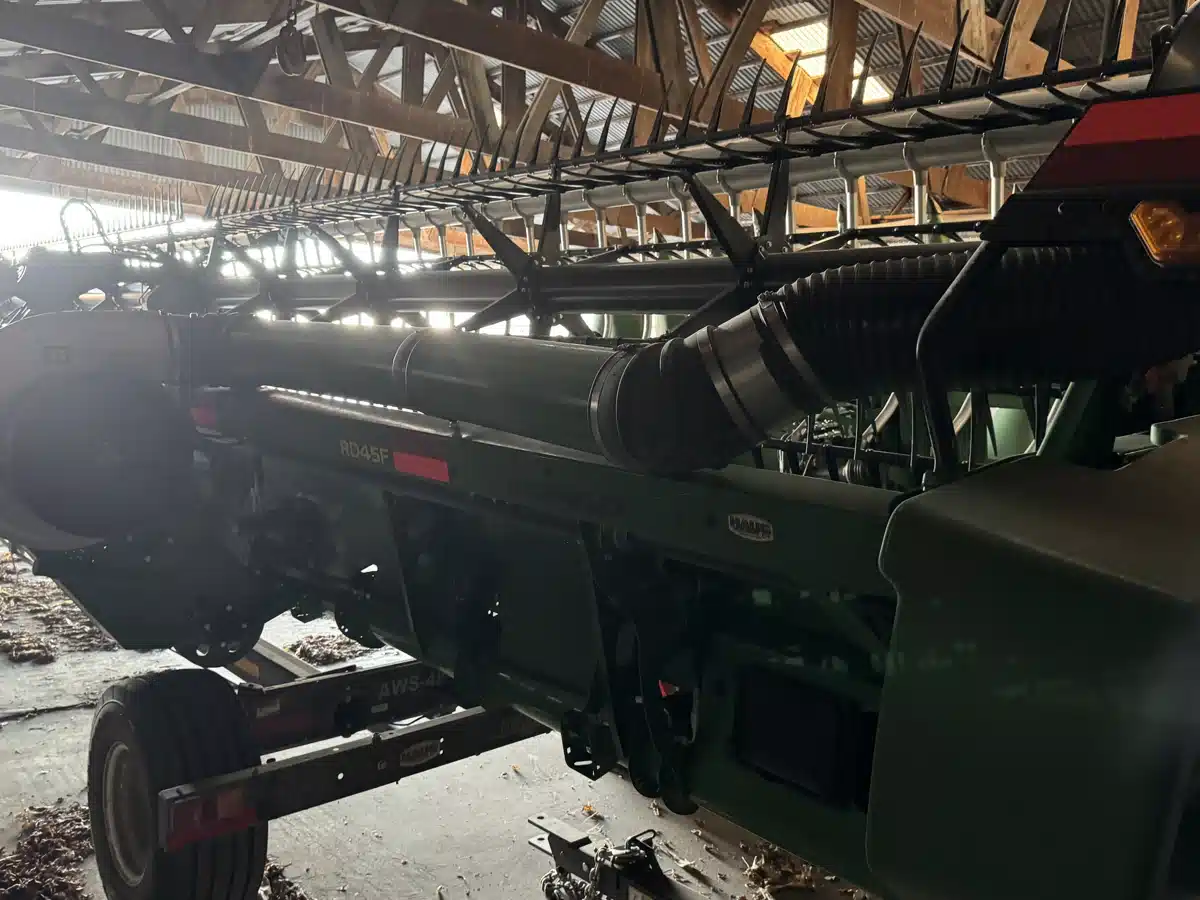 Gallery image 2 for 2024 John Deere RD45F Header - Flex
