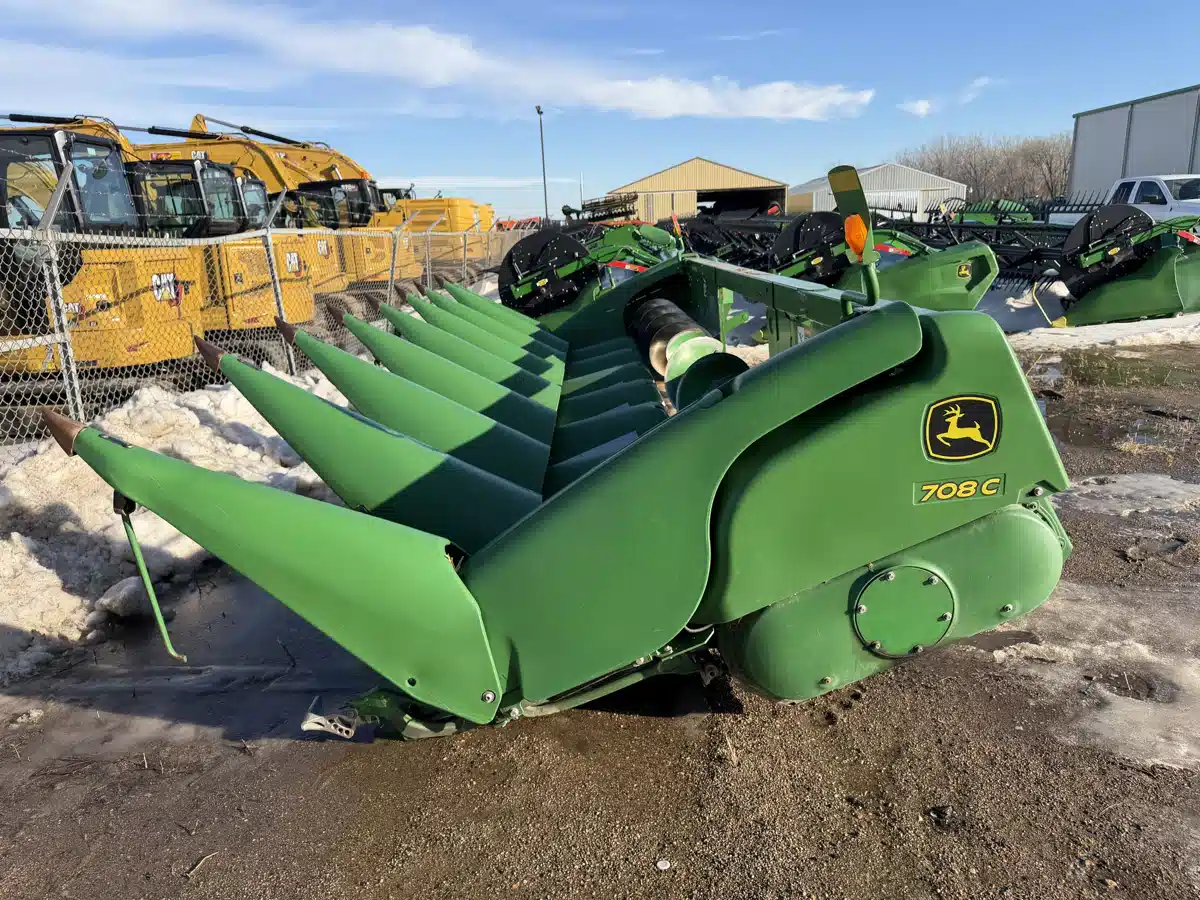 Gallery image 2 for 2018 John Deere 708C Header - Row Crop