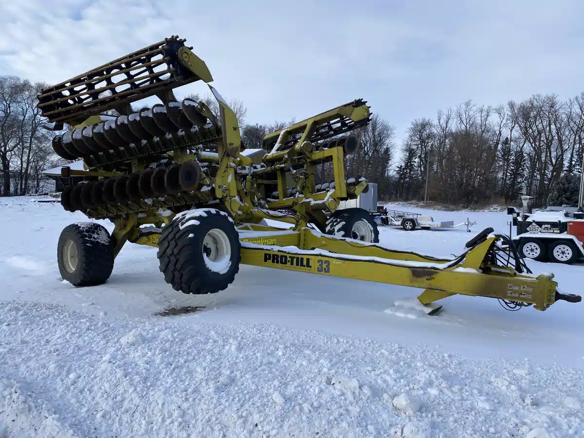 Gallery image 1 for 2019 Degelman PT-33 Disc