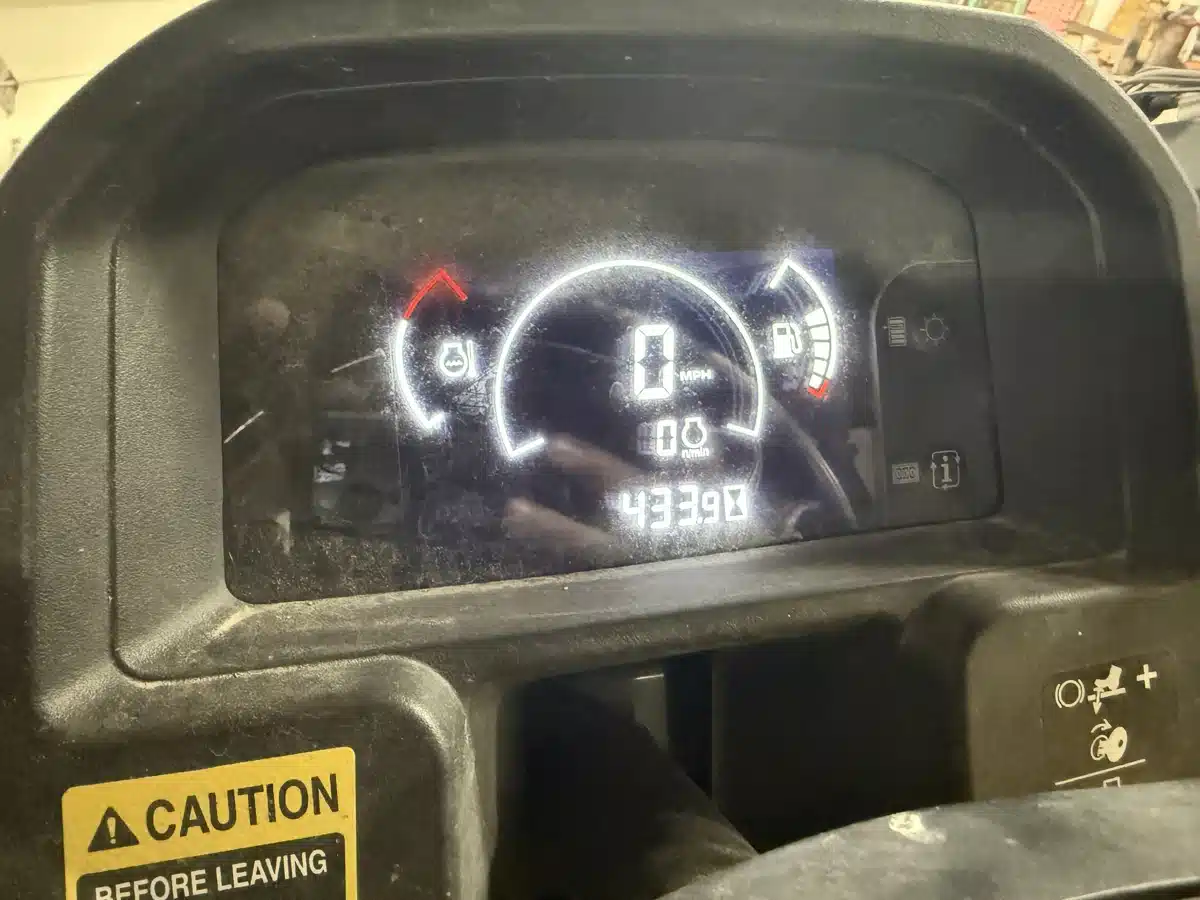 Gallery image 2 for 2019 John Deere XUV 835M Utility Vehicle